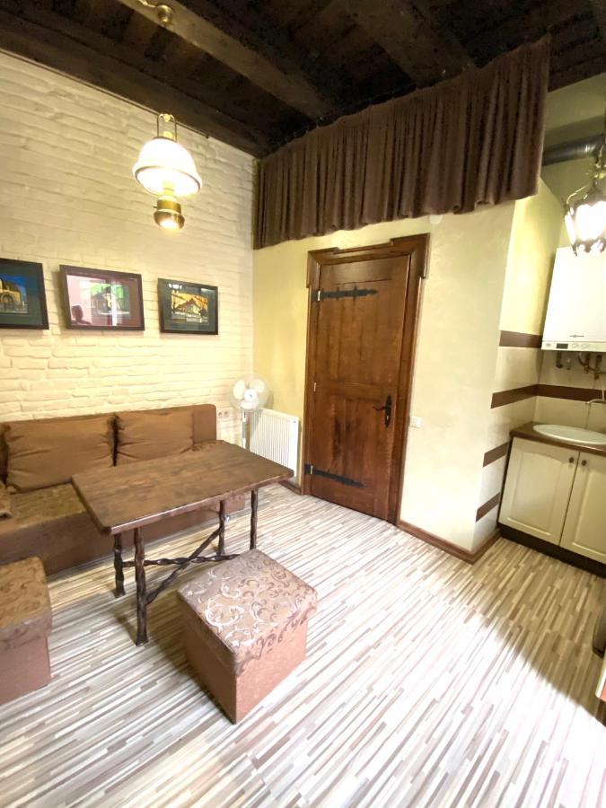 Квартира Подобово На Площі Ринок 39 Lviv Kültér fotó