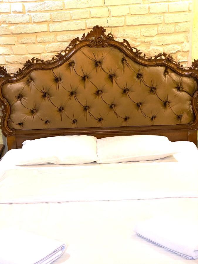 Квартира Подобово На Площі Ринок 39 Lviv Kültér fotó